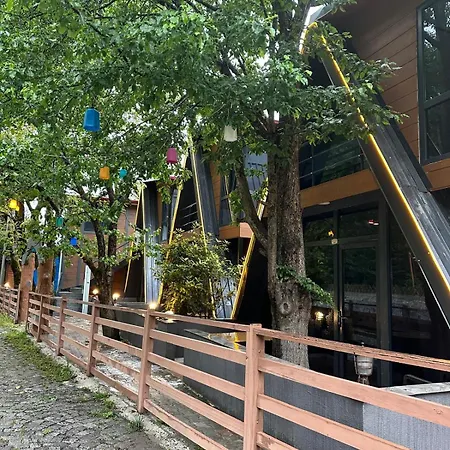 Hotel apartamentowy Goelbasi Garden *